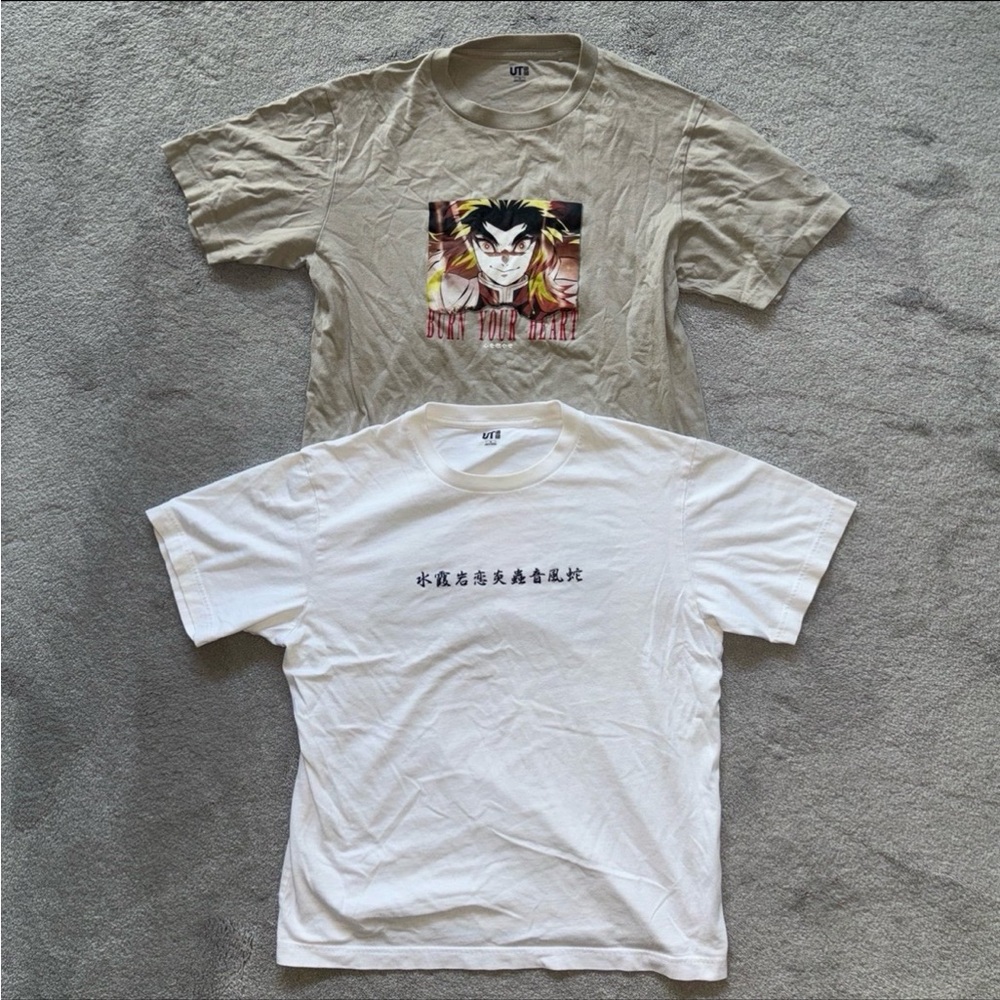 UNIQLO demon slayer kimetsu no yaiba shirt set of 2